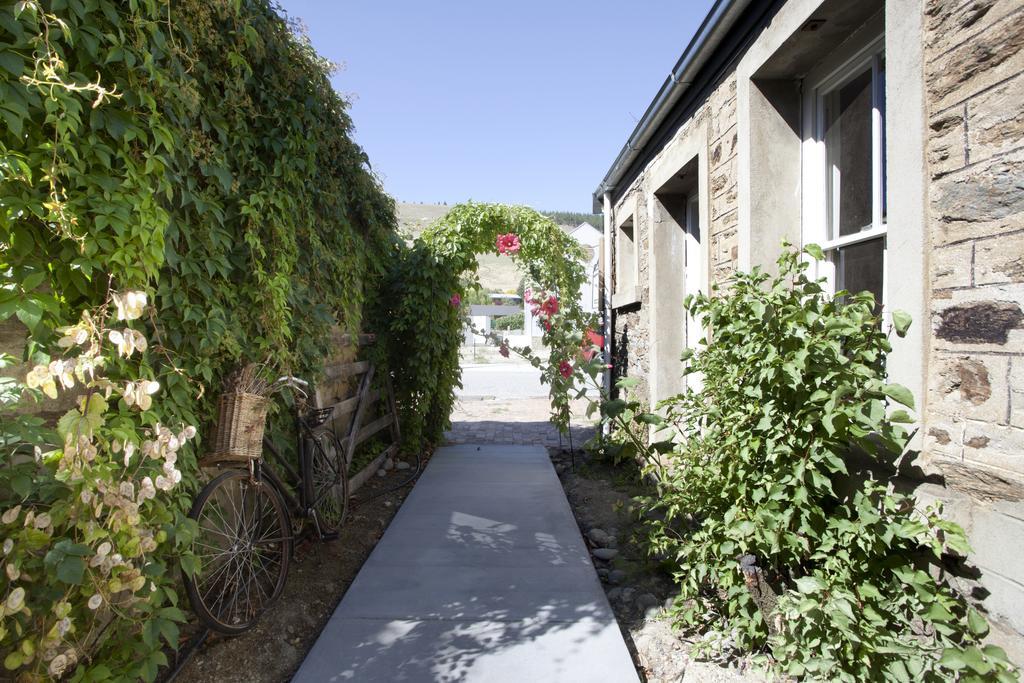 Olivers Central Otago Clyde Exterior photo